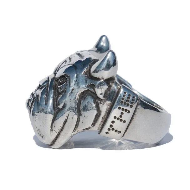 THE COLOR “BULE DOG RING”⠀ — THE UNION